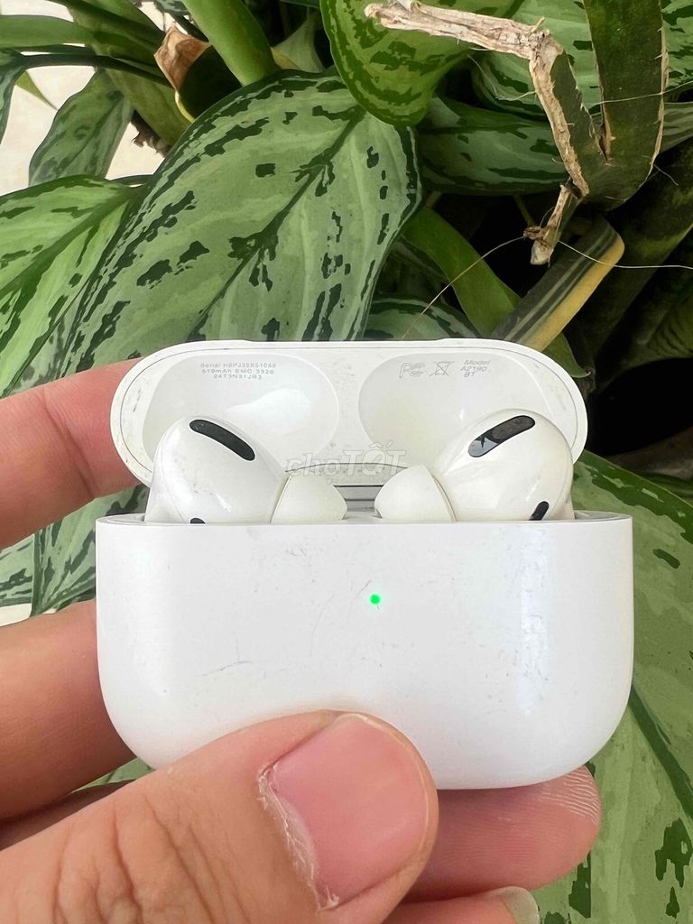 Tai nghe Apple AirPods Pro Trắng. Mua bán Tivi, Âm thanh tại Quận Ba Đình Hà Nội được đăng bởi Đoàn Lương hình 1