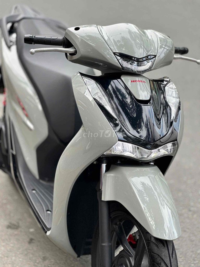 🛑Sh 160i Thắng ABS 2023 chính chủ siêu lướt. Mua bán Xe máy tại Thành phố Biên Hòa Đồng Nai được đăng bởi Huỳnh Ý hình 6