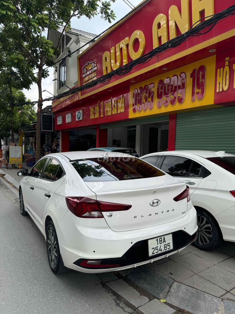 HYUNDAI ELANTRA 2.0 AT SX 2021 MỚI XUẤT SẮC