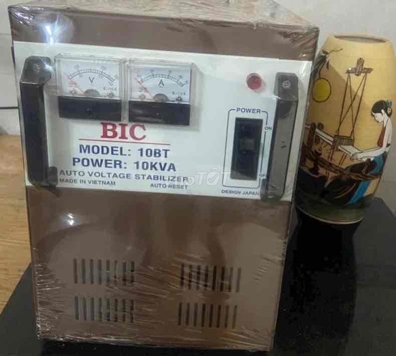 ổn áp 10kva/140V ~240V dây đồng điện ra 110V-220V