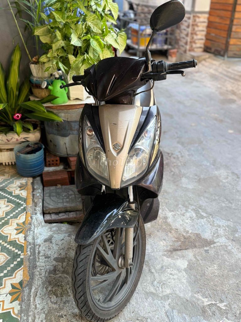Suzuki Hayate 125, коричневый