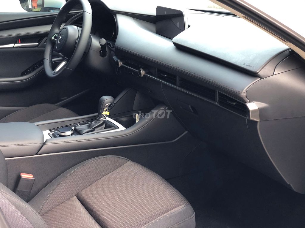 Mazda 3 2025 1.5L Deluxe. Mua bán Ô tô tại Quận 7 Tp Hồ Chí Minh được đăng bởi Kiet Cao hình 8