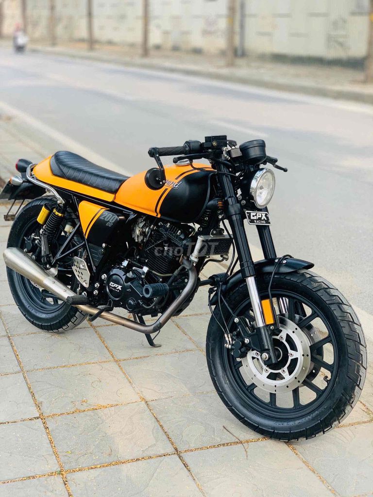 GPX LEGEND 200 xe đẹp lướt-góp O đồng-date chót. Mua bán Xe máy tại Quận Cầu Giấy Hà Nội được đăng bởi Tong motor xe may hình 6