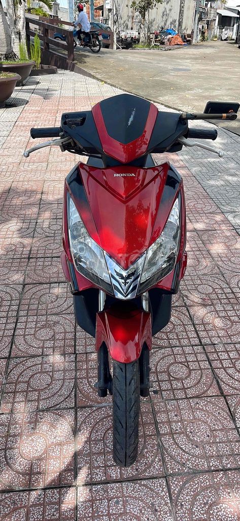 ab 207 viẹt lên thái. Mua bán Xe máy tại Quận Ninh Kiều Cần Thơ được đăng bởi nguyen van tai hình 1