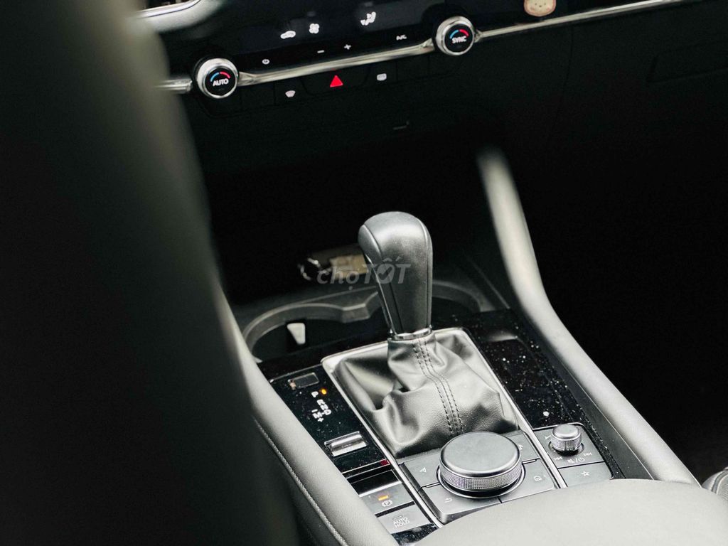 💯 MAZDA 3 LUXURY 2022 TRẮNG ĐẸP. Mua bán Ô tô tại Thành phố Thủ Đức Tp Hồ Chí Minh được đăng bởi Hứa Bửu hình 7