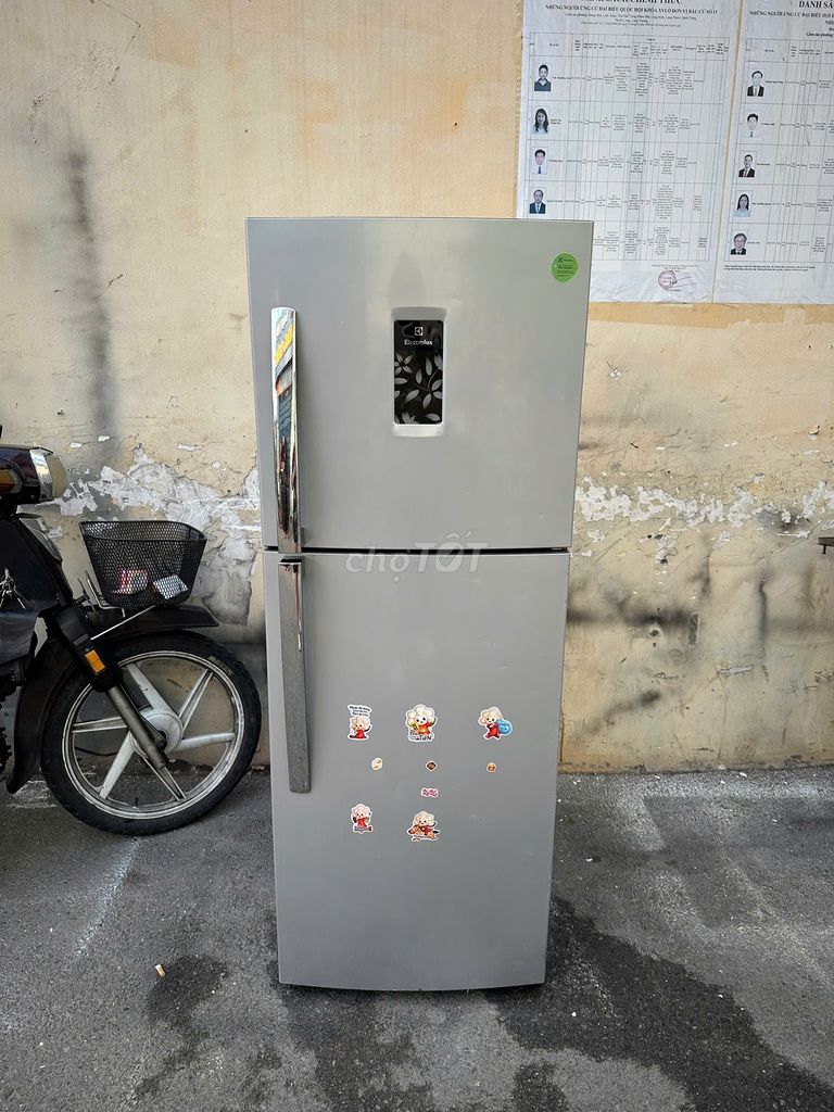 Tủ lạnh Electrolux 225L. Mua bán Tủ lạnh tại Thành phố Dĩ An Bình Dương được đăng bởi Hùng Cường hình 1