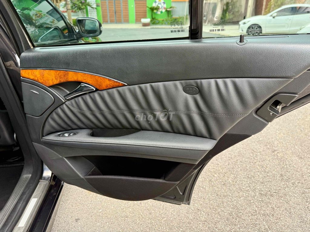 Mercedes Benz E280 date 2008 xe chuẩn đẹp zin. Mua bán Ô tô tại Quận Gò Vấp Tp Hồ Chí Minh được đăng bởi Kim Kim hình 16