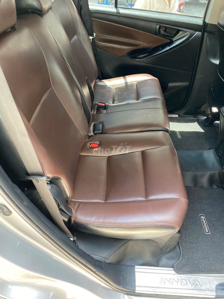 Toyota Innova 2017 2.0E - 100000 km. Mua bán Ô tô tại Quận 8 Tp Hồ Chí Minh được đăng bởi Văn Phát hình 6