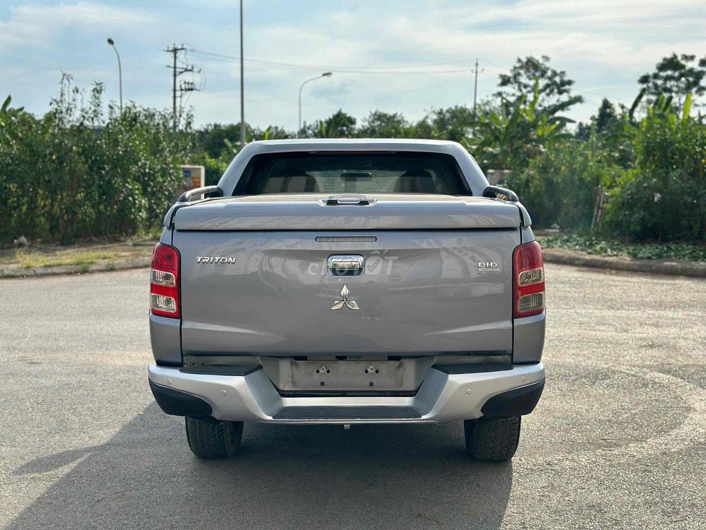 Mitsubishi Triton 2017 2 cầu. Mua bán Ô tô tại Quận Hà Đông Hà Nội được đăng bởi Hiệp Xoăn Hà Đông hình 19