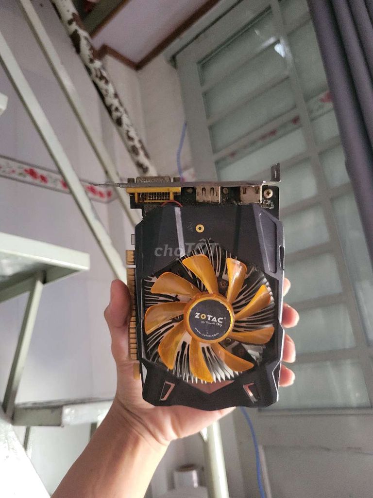 SẴN EM ZOTAC GTX 750TI 2G 1FAN K NGUỒN PHỤ CHẠY OK