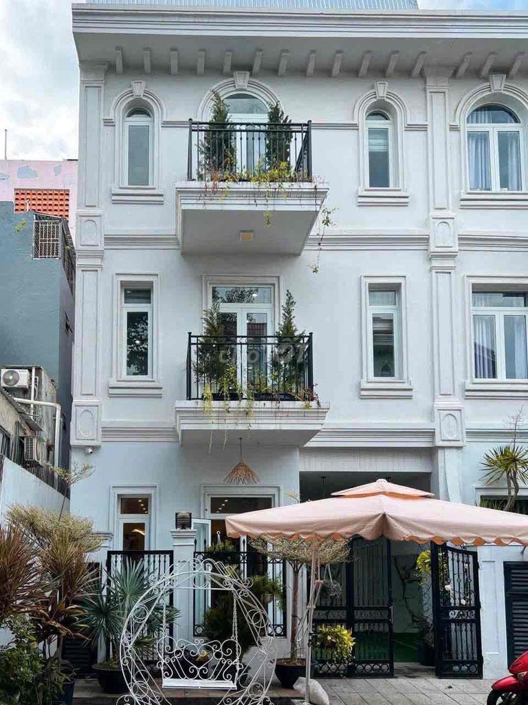 Аренда · 4 комн. · 100 м² · Quận Hải Châu, ул. Ông Ích Khiêm