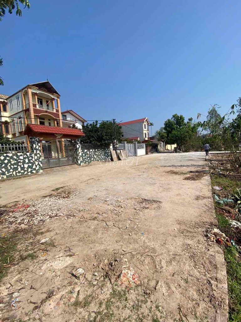 Bán siêu phẩm 120m2 Giãn dân Kim Tiên Xuân nộn, 8x15m