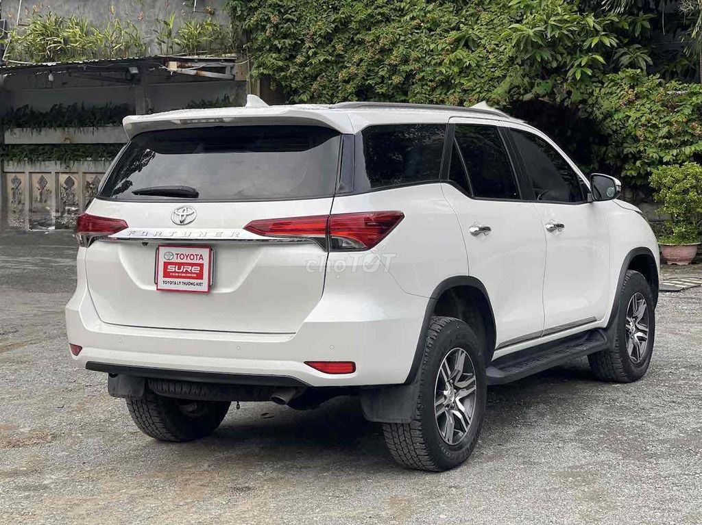 Toyota Fortuner 2022 2.4 4x2 AT - 44537 km. Mua bán Ô tô tại Quận 11 Tp Hồ Chí Minh được đăng bởi TOYOTA LÝ THƯỜNG KIỆT hình 4