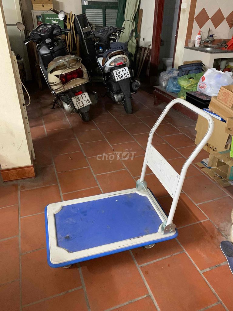 Xe đẩy hàng Phong Thạnh XTD 100D Xanh Trắng Đã sử. Mua bán Đồ chuyên dụng, Giống nuôi trồng tại Quận Tây Hồ Hà Nội được đăng bởi Huong Nguyen hình 1