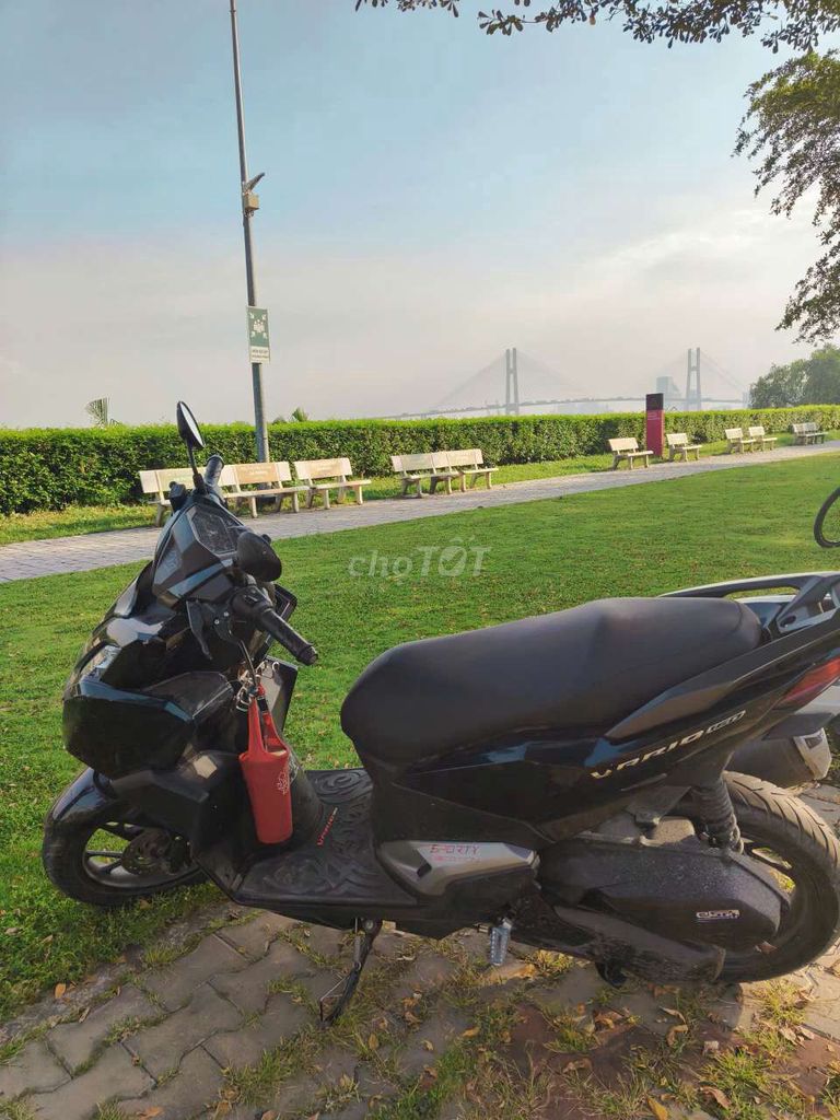Honda Vario 160 Xanh đen. Mua bán Xe máy tại Quận 7 Tp Hồ Chí Minh được đăng bởi hoa tan hình 3