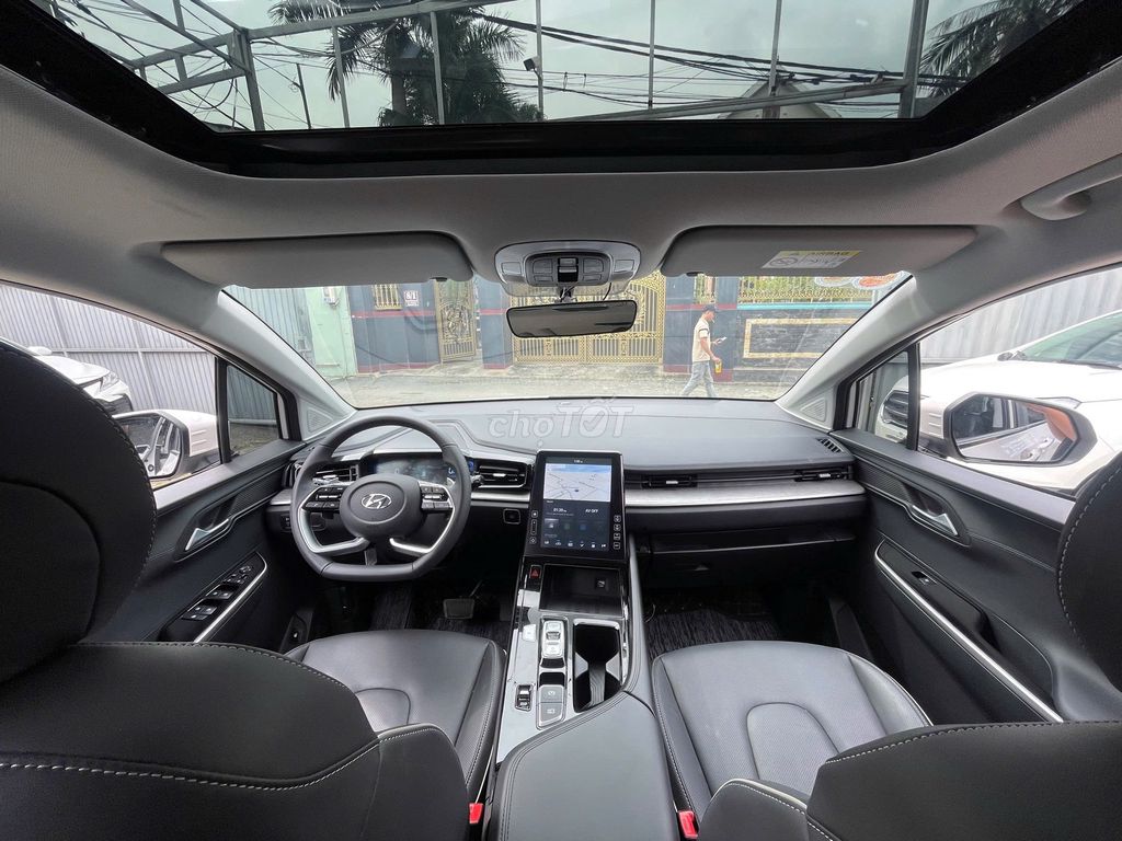 Custin 2025 Đặc Biệt 1.5T - lướt sóng 8400 km zin. Mua bán Ô tô tại Huyện Hóc Môn Tp Hồ Chí Minh được đăng bởi Song Hành hình 1