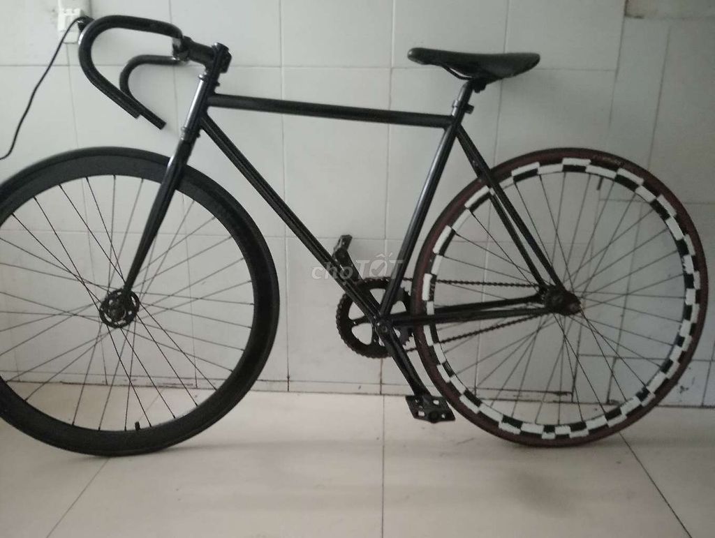 Xe đạp Fixed Gear