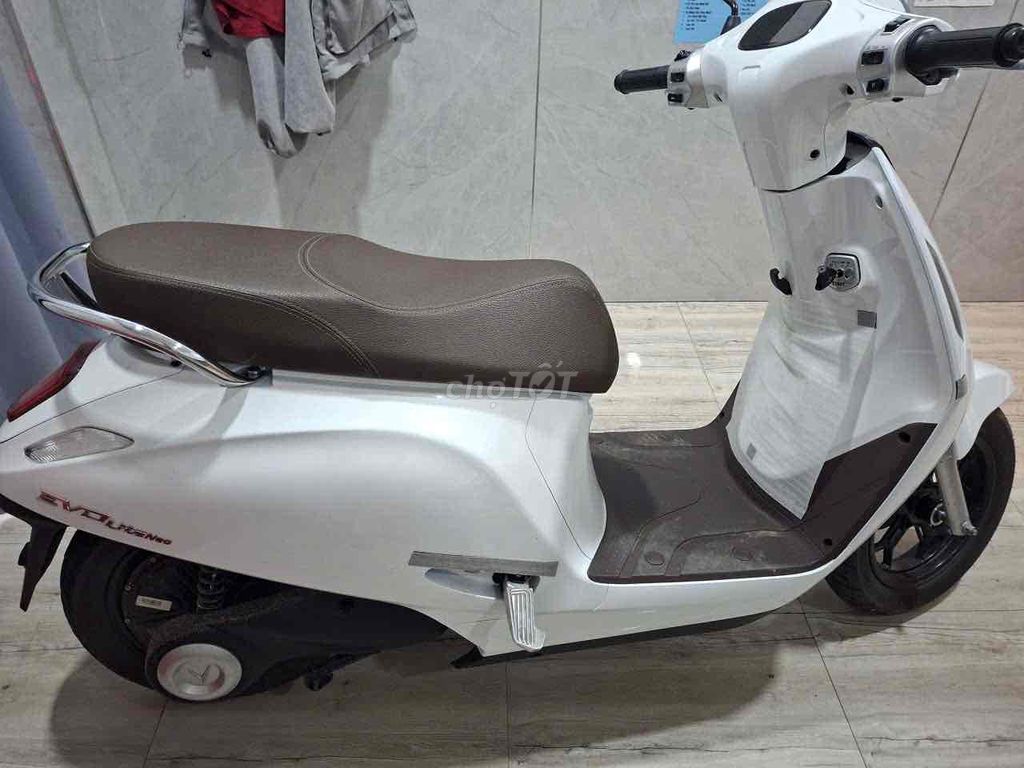 Xe máy điện VinFast Evo Lite Neo. Mua bán Xe điện tại Thành phố Thủ Dầu Một Bình Dương được đăng bởi Soundcore Hàng Nhật hình 2