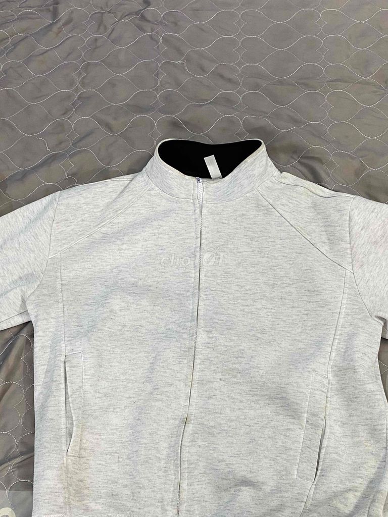 Áo khoác nỉ 2 da Unisex trắng. Mua bán Quần áo tại Huyện Sơn Tịnh Quảng Ngãi được đăng bởi Nguyễn Minh Hậu hình 1