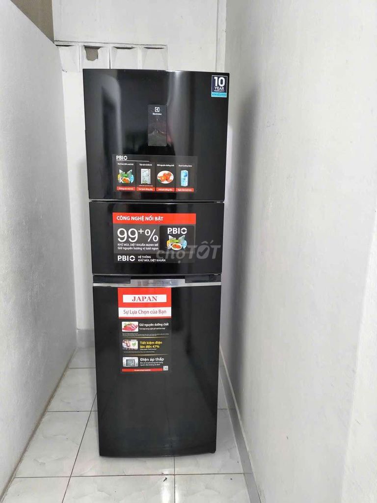 tủ lạnh Electrolux inviter 345lít. tủ 3 cánh. Mua bán Tủ lạnh tại Quận 12 Tp Hồ Chí Minh được đăng bởi Phương Anh  hình 1