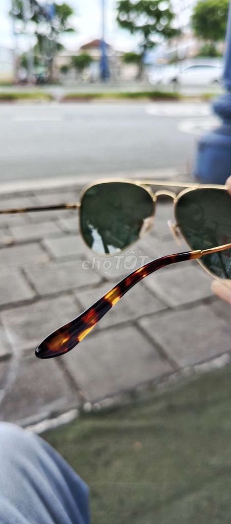 Kính râm Ray-Ban 8029k Xanh rêu. Mua bán Phụ kiện thời trang khác tại Quận 6 Tp Hồ Chí Minh được đăng bởi Thuan Thao Nguyen hình 1
