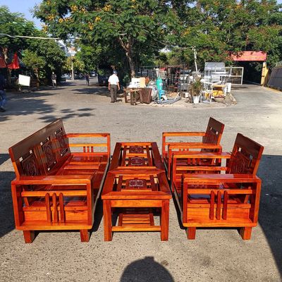 Thanh lý bộ salon đẹp dài 1m9. Mua bán Bàn ghế tại Quận Cẩm Lệ Đà Nẵng được đăng bởi Huỳnh Hà 