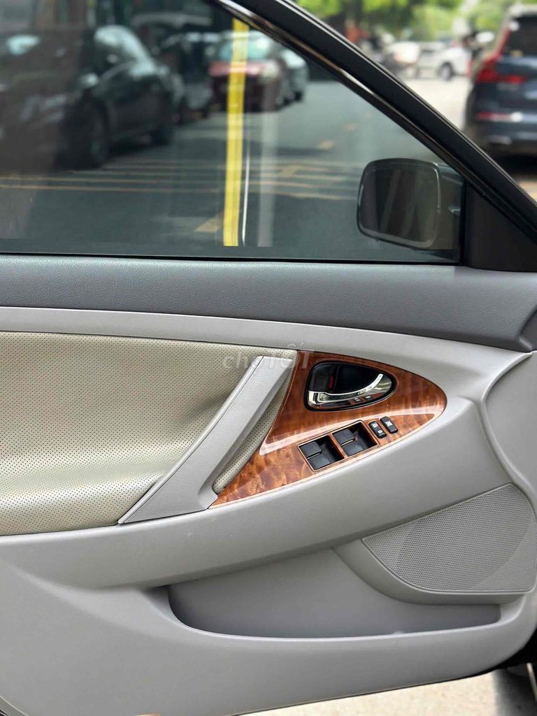 Toyota Camry Mỹ LE 2.5 sx 2009 siêu đẹp. Mua bán Ô tô tại Quận Cầu Giấy Hà Nội được đăng bởi Cao Quý hình 8