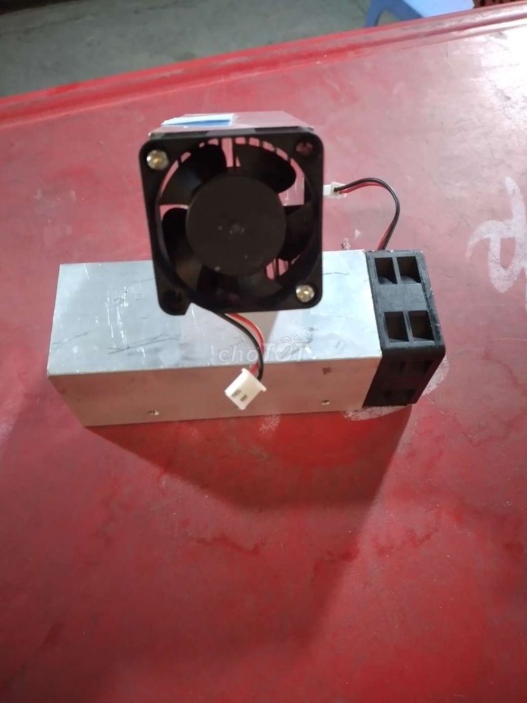 Quạt tản nhiệt Nhôm Bạc. Mua bán Phụ kiện (Màn hình, Chuột...) tại Thành phố Thuận An Bình Dương được đăng bởi bình dương hình 1