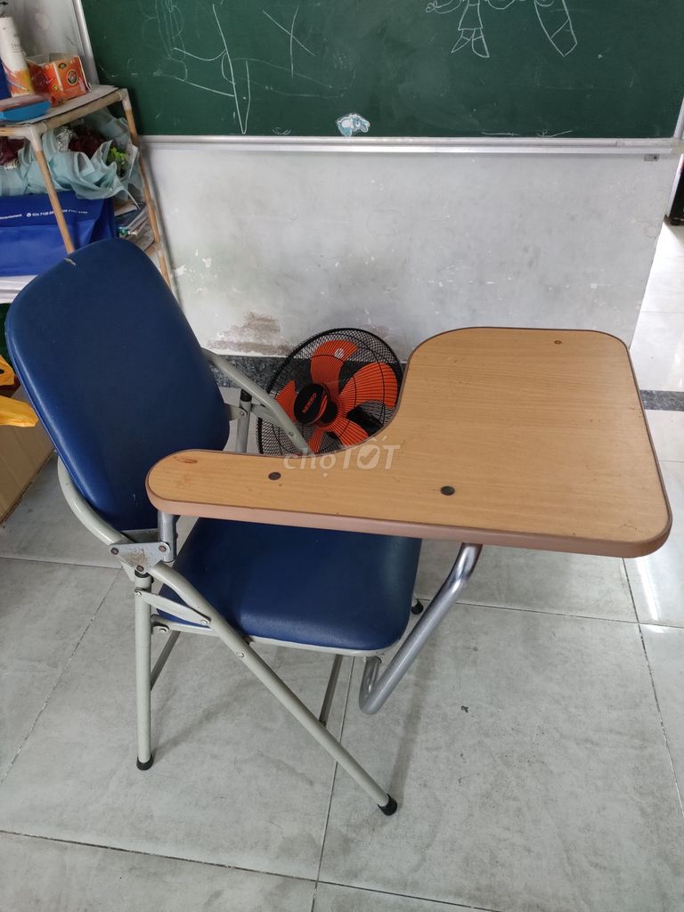 Ghế liền bàn Hòa Phát. Mua bán Bàn ghế tại Huyện Hóc Môn Tp Hồ Chí Minh được đăng bởi Lê Tỳ hình 1