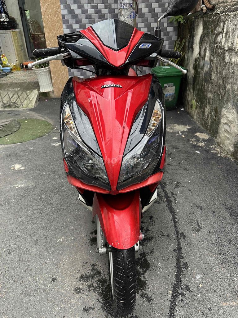 xe Airblade 2013 FI. Mua bán Xe máy tại Quận Bình Thạnh Tp Hồ Chí Minh được đăng bởi Nguyên Trần hình 1