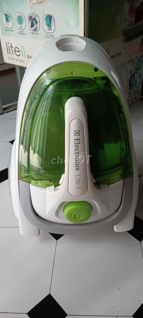 Mày hút bụi Electrolux