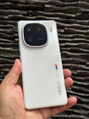 Iqoo 12 zin keng 12/512gb bán or giao lưu. Mua bán Điện thoại tại Thành phố Thuận An Bình Dương được đăng bởi Iphone trả góp bao nợ xấu