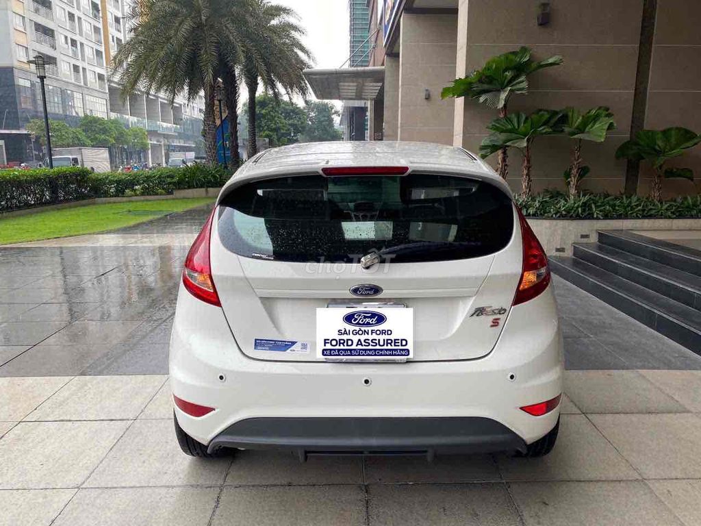 Ford Fiesta 2013 Trắng 59.800 km 1 Chủ. Mua bán Ô tô tại Quận Tân Bình Tp Hồ Chí Minh được đăng bởi Sài Gòn Ford hình 3