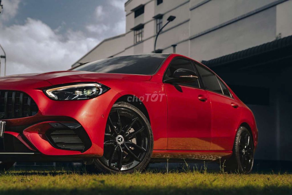 Mercedes C200 Avantgarde 2022 Đỏ 15.000km. Mua bán Ô tô tại Quận 7 Tp Hồ Chí Minh được đăng bởi Hoàn Lee Xe Lướt hình 9