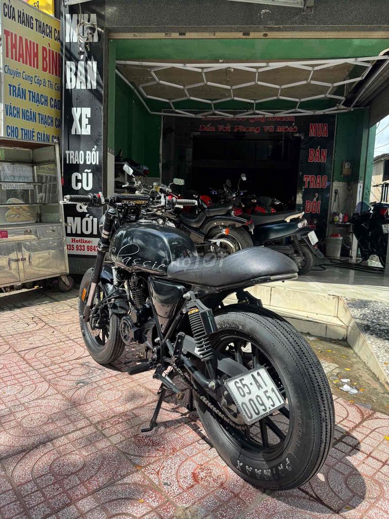 GPX Legend 200 lên đồ chơi biển số 65. Mua bán Xe máy tại Huyện Bình Chánh Tp Hồ Chí Minh được đăng bởi Phong Vũ hình 3