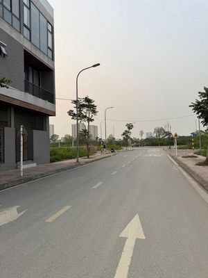 Plot of land 65 m² · Đường Bát Khối