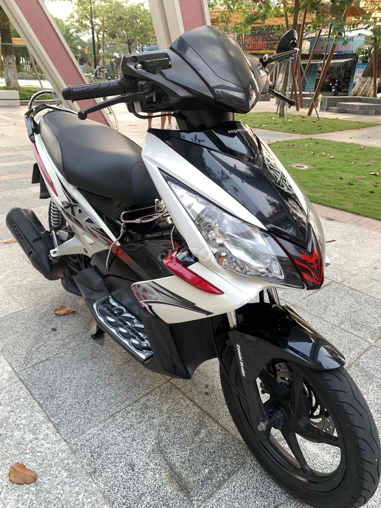 Air Blade 110 Fi. Mua bán Xe máy tại Thành phố Bến Tre Bến Tre được đăng bởi Gia hưng hình 2