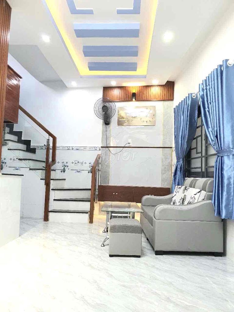 Nhà mới đẹp 2 tầng, 32 m2 đất Nguyễn Duy, P12 Q8