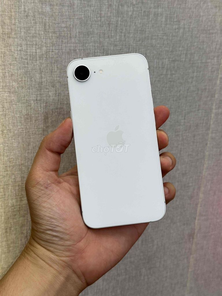 16E 128GB Trắng VN Pin 98 Bh 6/2026 đẹp 99 chipA18. Mua bán Điện thoại tại Quận Ninh Kiều Cần Thơ được đăng bởi Quý Mobile Cần thơ hình 1