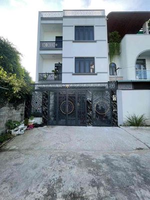 Villa 91 m² · 4 bed · XTT6