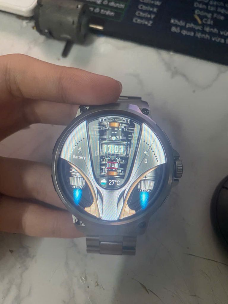 Đồng hồ thông minh gọi bluetooth theo dõi sức khỏe