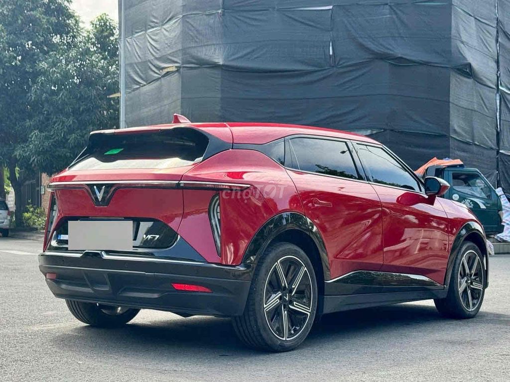 VinFast VF7 2025 Plus 1 Cầu - 10000 km. Mua bán Ô tô tại Huyện Bình Chánh Tp Hồ Chí Minh được đăng bởi Quốc Nhẫn hình 4