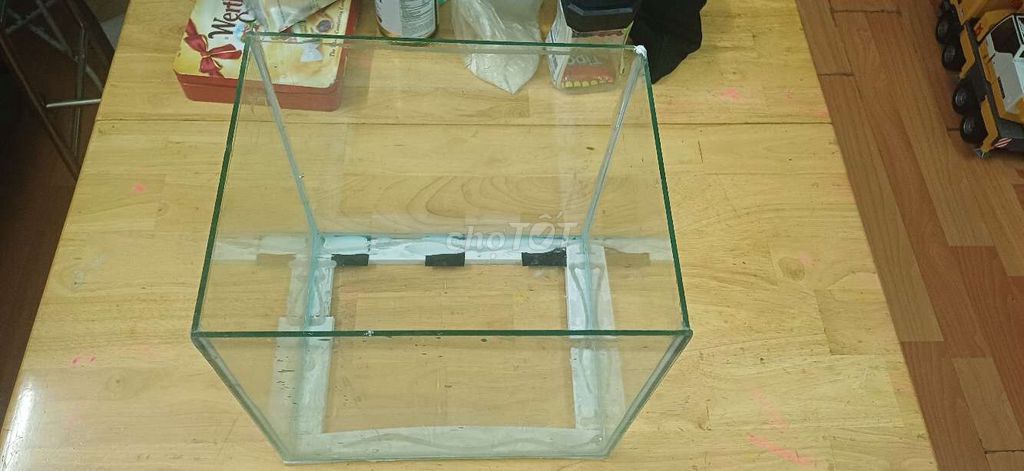 Bể cá Kính 30x25x30 cm. Mua bán Phụ kiện, Thức ăn, Dịch vụ tại Quận 7 Tp Hồ Chí Minh được đăng bởi  Quang Đạt hình 1