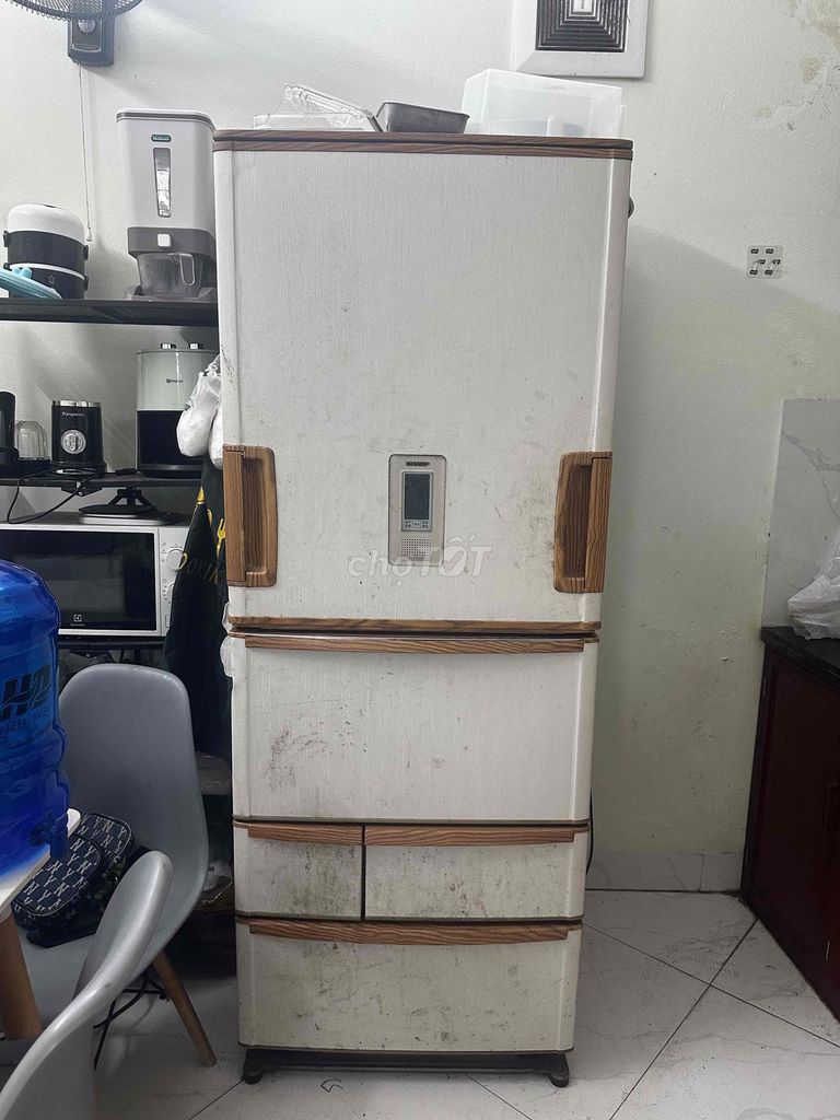 Tủ lạnh Nhật Bản màu Trắng. Mua bán Tủ lạnh tại Quận Long Biên Hà Nội được đăng bởi Phạm Hà hình 1