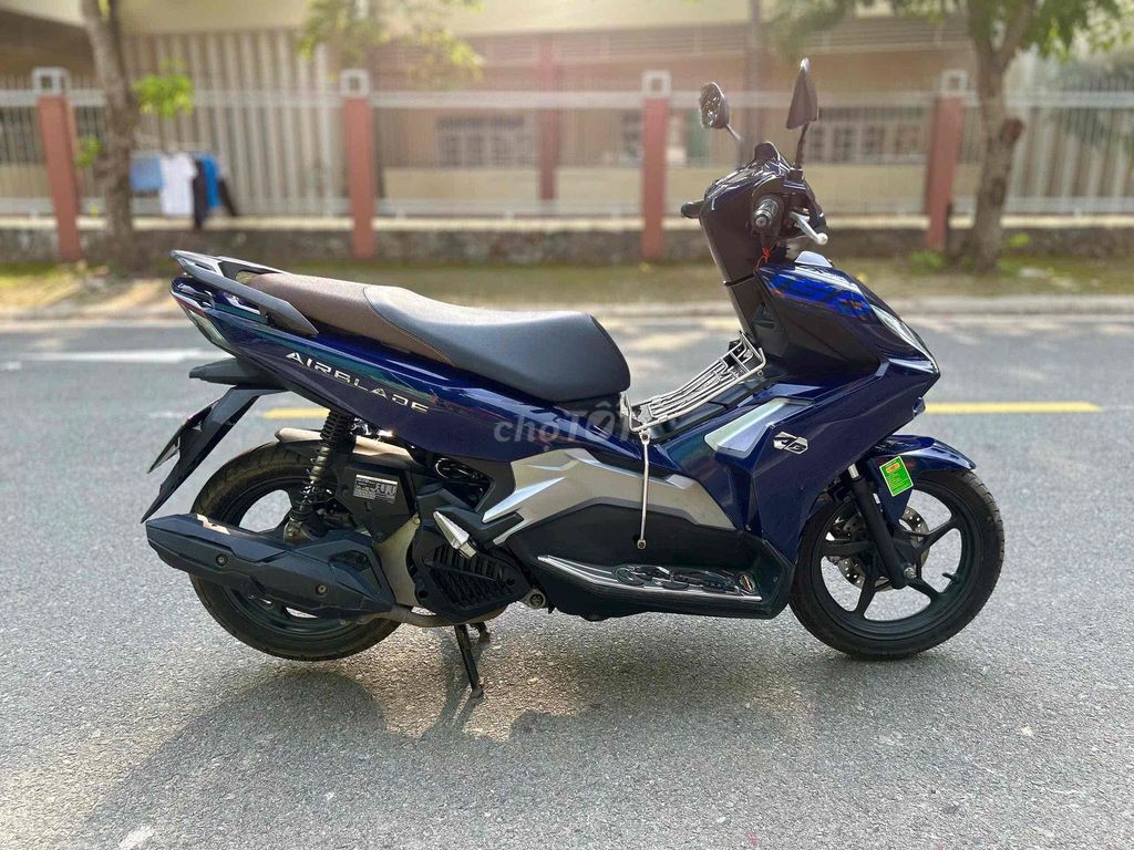 HONDA AIR BLADE 150 ABS (ĐK2022)–ZIN ÊM,CHÍNH CHỦ. Mua bán Xe máy tại Thành phố Thủ Dầu Một Bình Dương được đăng bởi Xe Máy Bình Dương hình 2