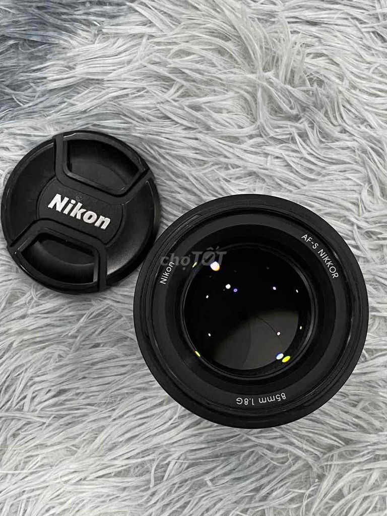 Ống kính Nikon AF-S 85mm F1.8G. Mua bán Máy ảnh, Máy quay tại Quận 5 Tp Hồ Chí Minh được đăng bởi Phan Thế Phong  hình 1