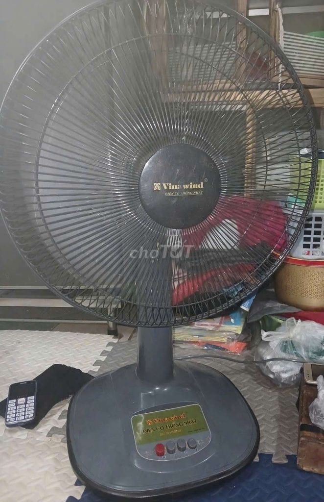Quạt điện Vinawind Xám còn khá mới. Mua bán Quạt tại Quận Đống Đa Hà Nội được đăng bởi Trần thị thời hình 1