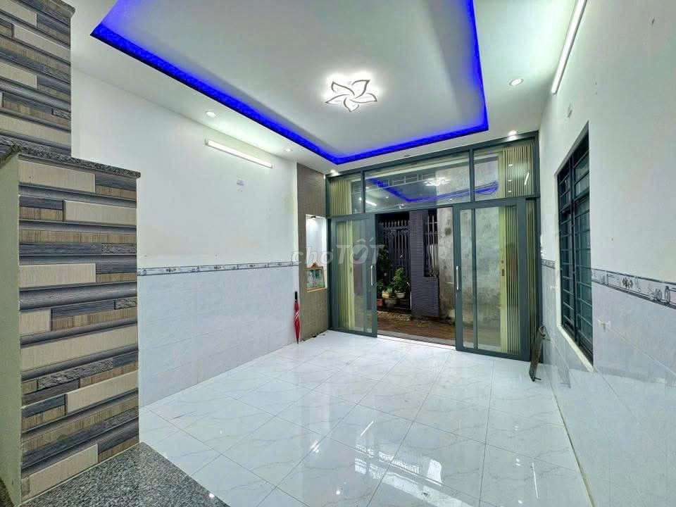 Nhỉnh 3 tỷ - bán nhà 3 tầng - 43m2 - ôm góc hẻm cạn thanh niên Nhỉnh 3 tỷ - bán nhà 3 tầng - 43m2 - ôm góc hẻm cạn thanh niên