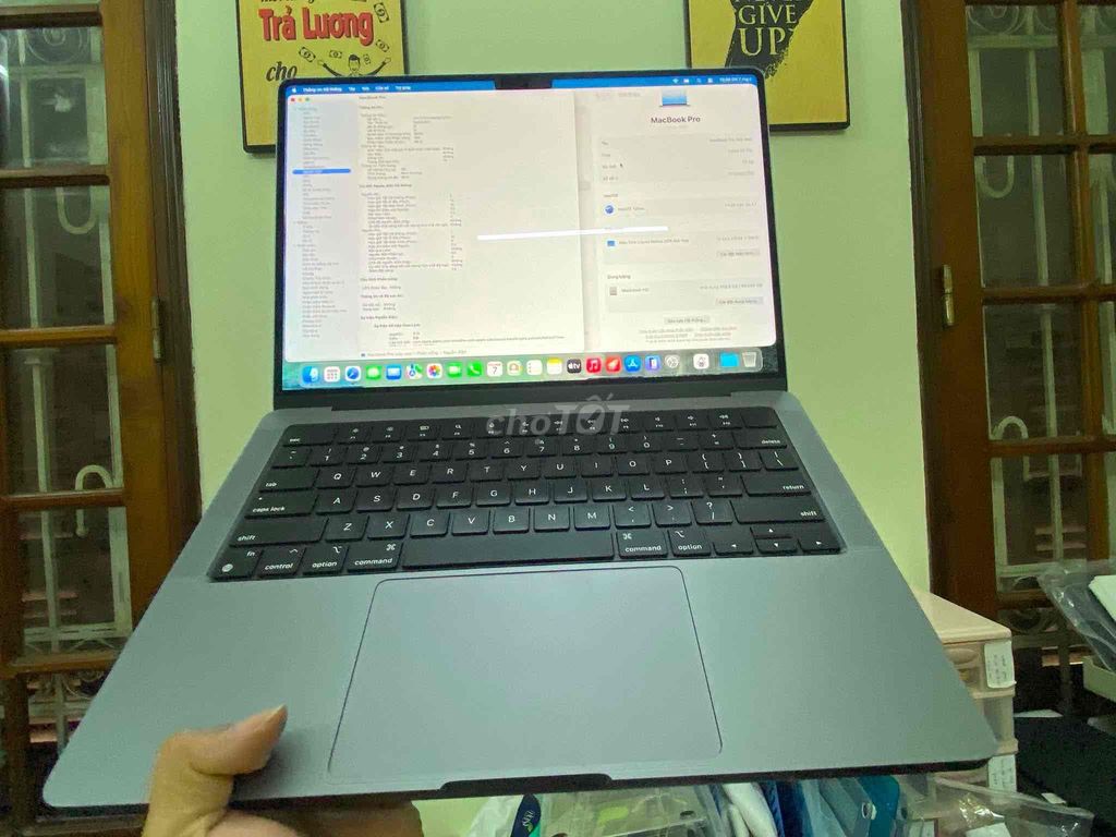Apple MacBook Pro M1 Pro 14 inch 16GB/1TB. Mua bán Laptop tại Quận Cầu Giấy Hà Nội được đăng bởi Minh Khuê hình 1