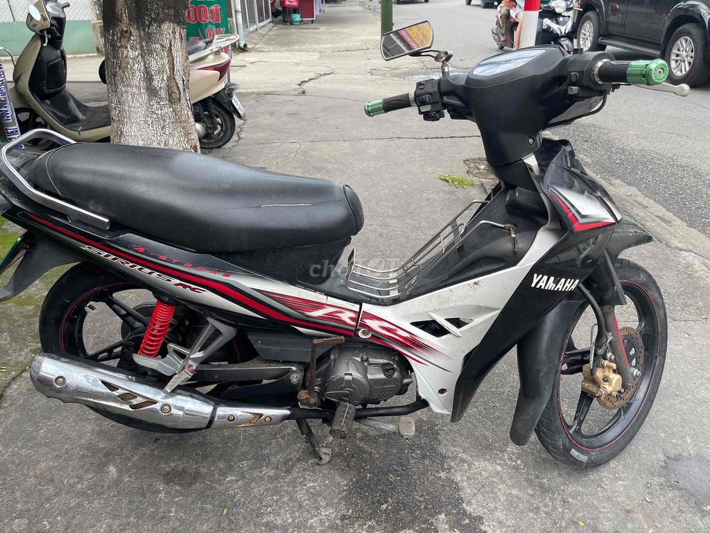Yamaha Sirius RC Đen trắng đỏ. Mua bán Xe máy tại Thành phố Dĩ An Bình Dương được đăng bởi kha nguyen  hình 2